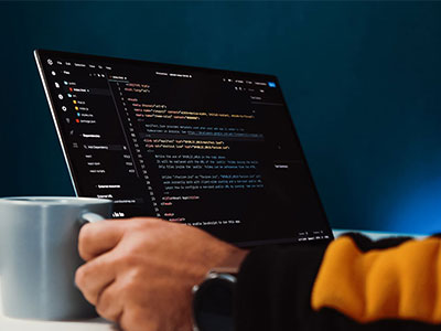 樱花动漫换句话说读法：先把导语拆成两句，再回头看轴线起点是不是动过